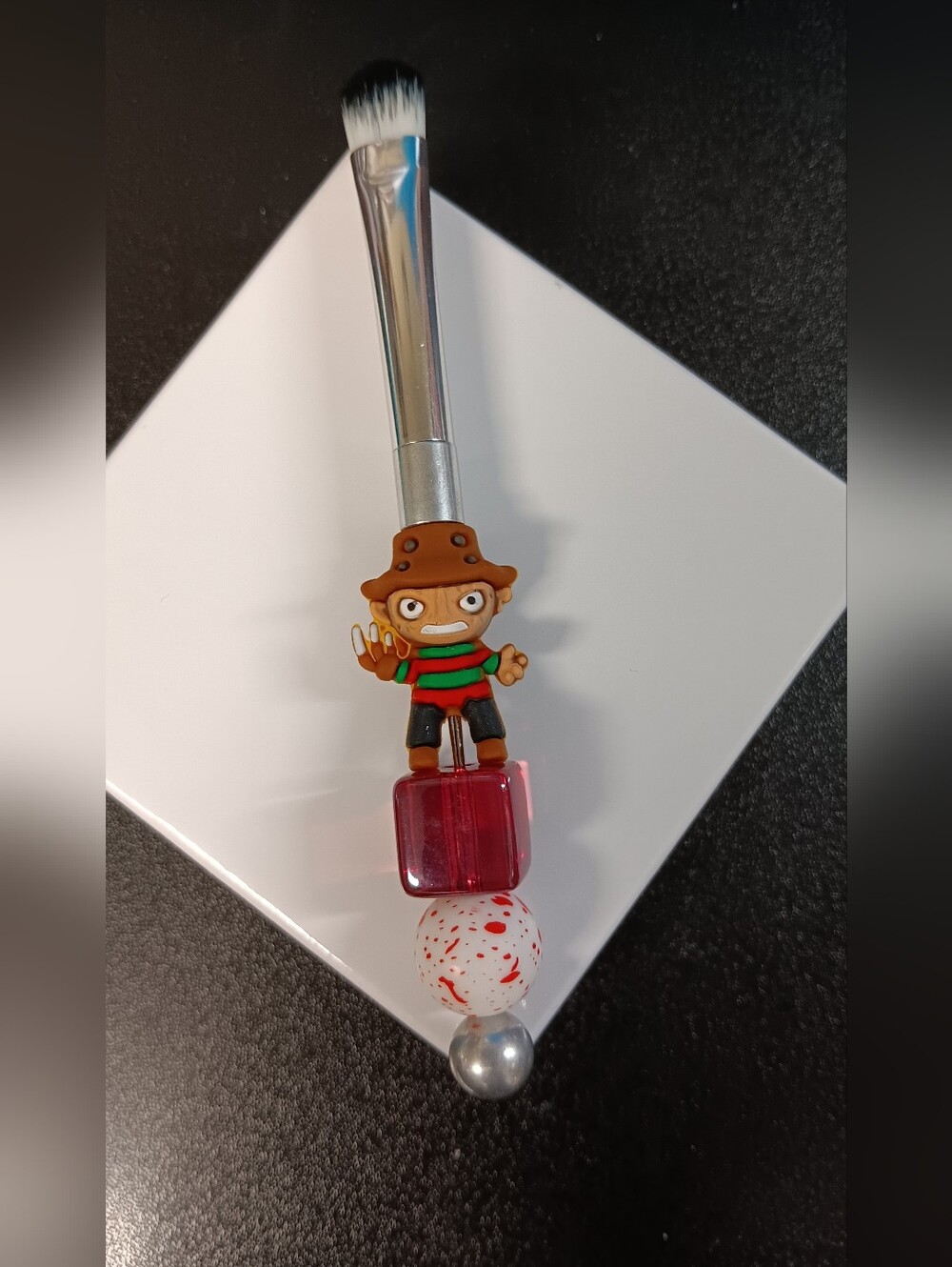 Freddie Beaded Makeup Brush